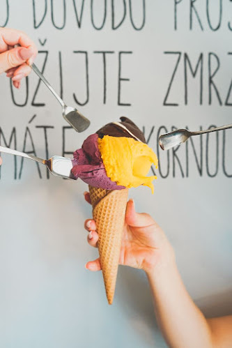 Comentarii opinii despre Zmrzlinárna