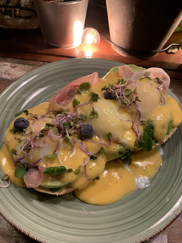 Comentarii opinii despre Kafe v rozkladu