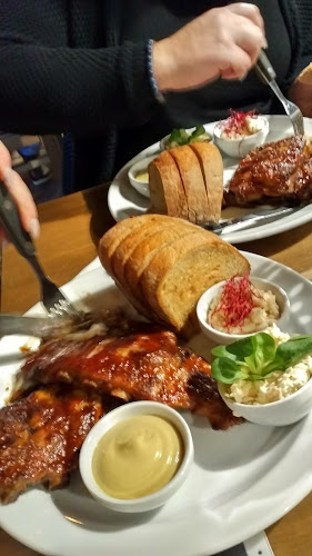 Comentarii opinii despre Radkovna Grill & Beer Restaurant