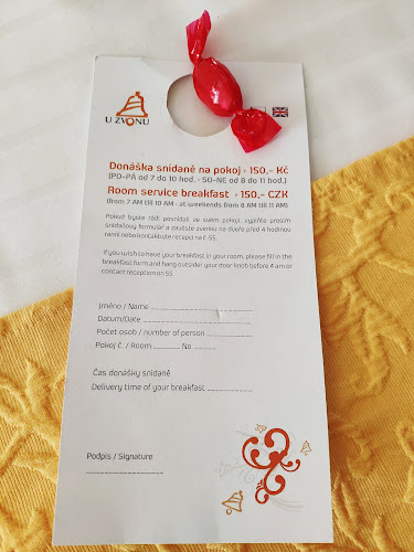 Kavárna U Zvonu - Gastronomie a pohostinství