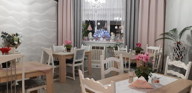 Opinii despre Květinová cukrárna u Natálie în Frýdek-Místek - Gastronomie a pohostinství