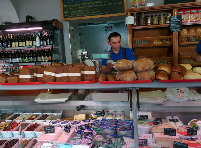 Lahůdkářství Sváček - zahraniční speciality - Gastronomie a pohostinství