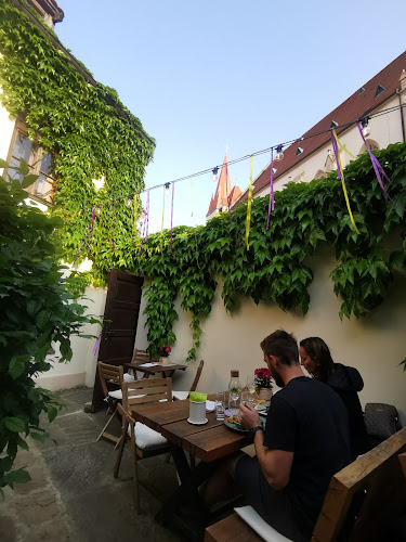 Staré Město 109/1, 669 02 Znojmo 2