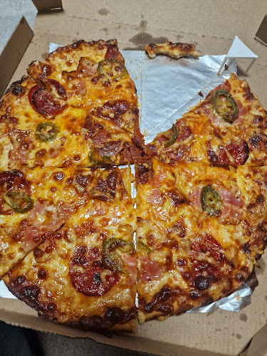 RESTAURACE A PIZZERIE NA VOZOVNĚ - Ostrava