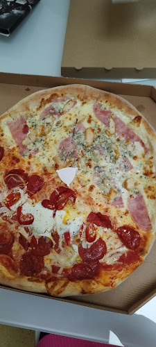 Opinii despre Pizza Gogo în Praha 21 - Gastronomie a pohostinství