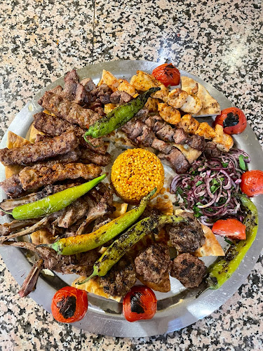 Comentarii opinii despre Mangal Restaurant