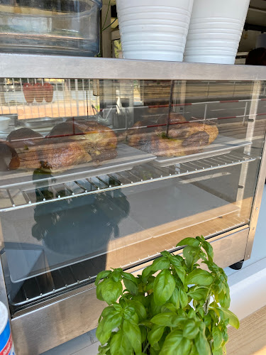 Kikiriki Gril - Gastronomie a pohostinství