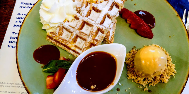 Comentarii opinii despre Bruxx