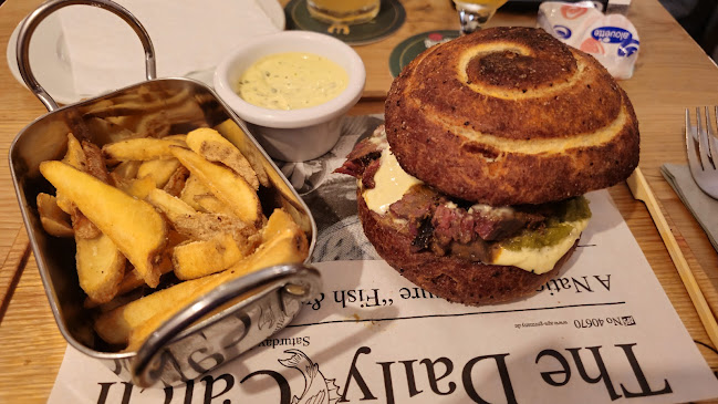 Opinii despre Pípa & Vývrtka restaurace în Sušice I - Gastronomie a pohostinství