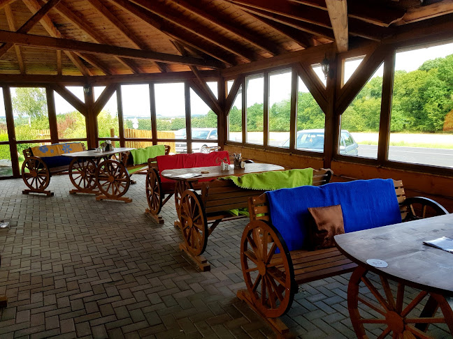 Opinii despre Motorest Na Skalce în Olomouc - Gastronomie a pohostinství