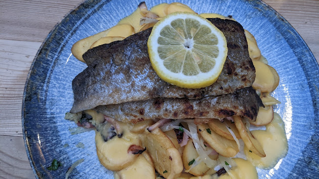 Opinii despre Rodinná Restaurace Pod Lípami în Ústí nad Labem - Gastronomie a pohostinství