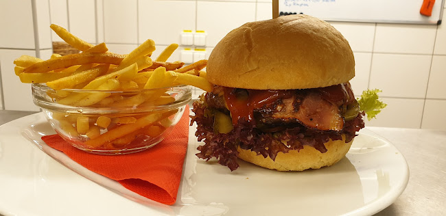 Komín Pub-uzavřeno