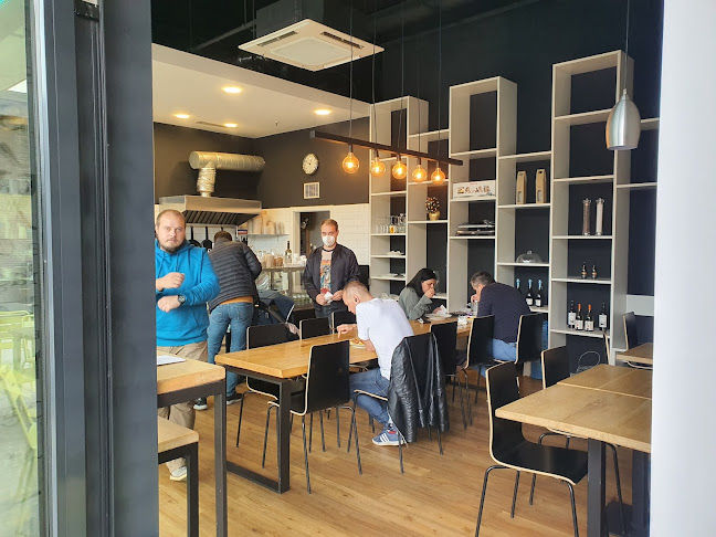 Opinii despre Jean Paul's Bistro Holandská în Brno - Gastronomie a pohostinství