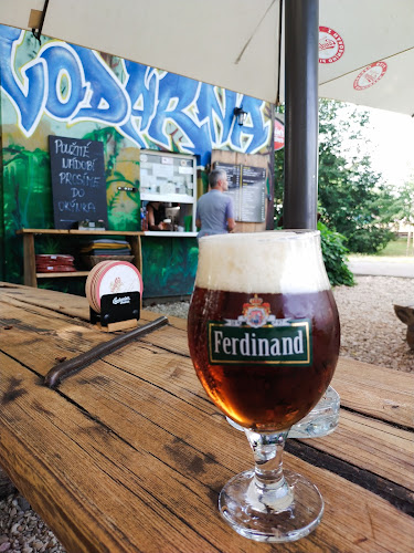 Opinii despre Občerstvení Vodárna în Kostelec nad Orlicí - Gastronomie a pohostinství