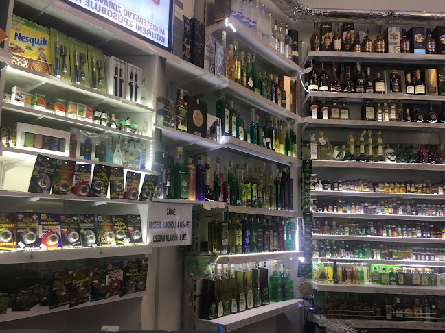 Comentarii opinii despre Market-Souvenirs