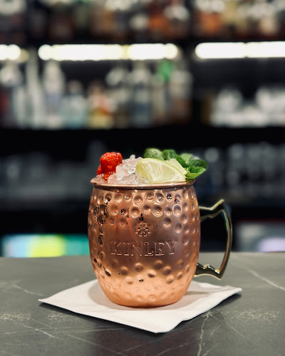 AQ Café & Bar - Gastronomie a pohostinství