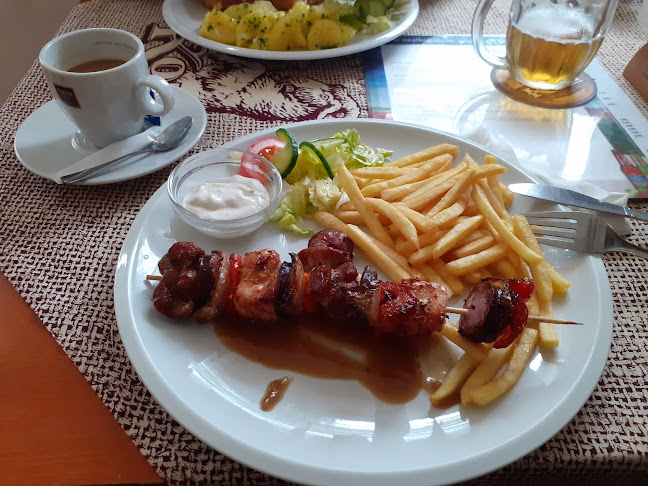 Opinii despre U Hollara în Vinohrady - Gastronomie a pohostinství