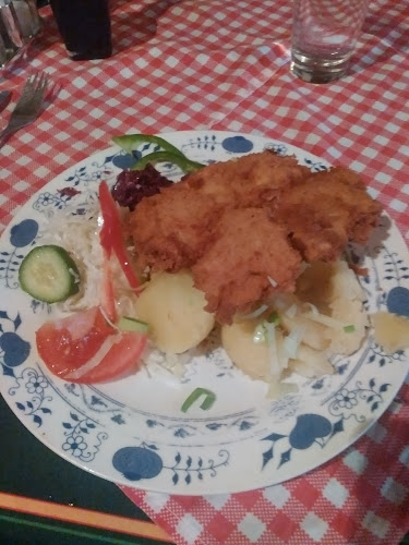 Opinii despre Restaurace U Bětky în Slavoňov - Gastronomie a pohostinství