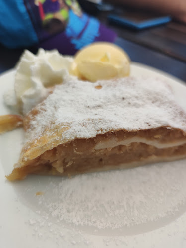 Restaurace a pension U Tetřeva - Gastronomie a pohostinství