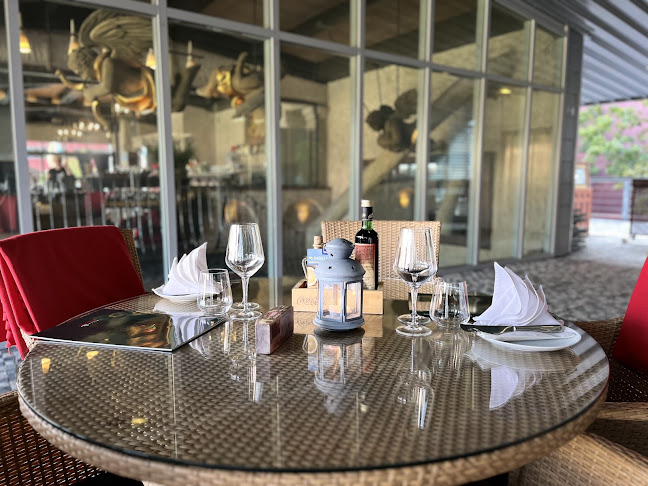 Pizza Coloseum - Zlatý Anděl - Gastronomie a pohostinství