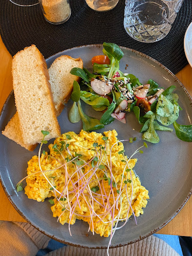 Comentarii opinii despre Mediterranean Restaurant & Bistro Antonio Sandev