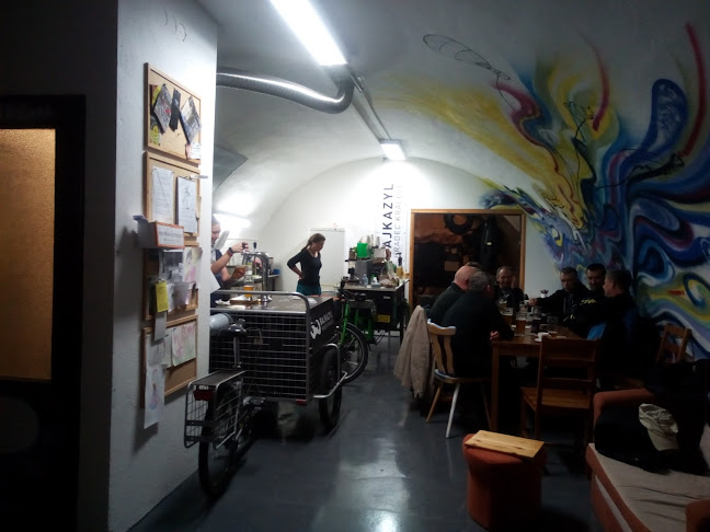 Bajkazyl HK - Gastronomie a pohostinství