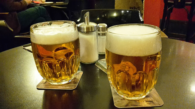 Pizzeria Kmotra Kavárna