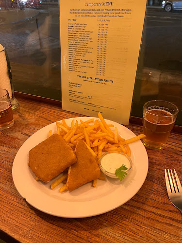 Smetanovo nábř. 205, 110 00 Staré Město