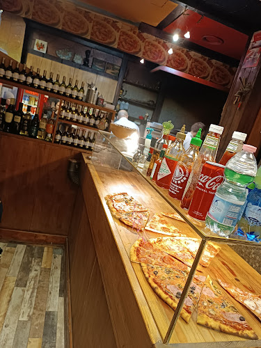Johnny Pizza Bistro (Takeaway) - Nové Město