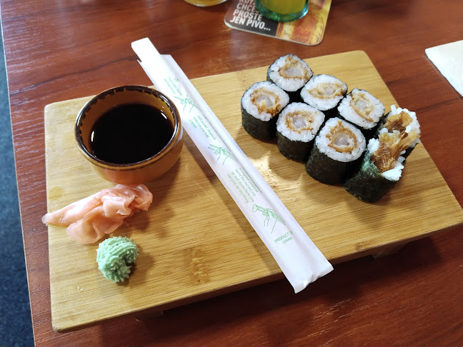 Opinii despre Čínská Restaurace FeiHe în Trmice - Gastronomie a pohostinství