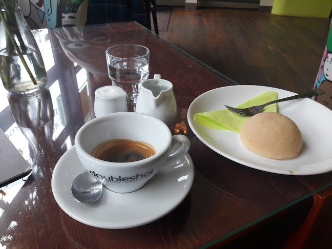 Comentarii opinii despre Love Coffee