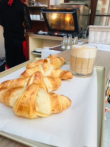 CAFFÉ BY LIN - Gastronomie a pohostinství