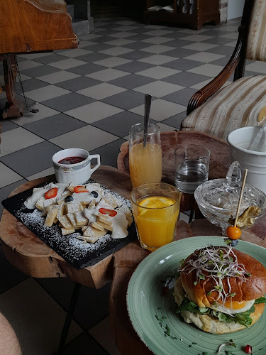 Comentarii opinii despre Kafe v rozkladu