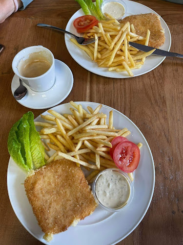 Opinii despre 100letá Bistro în Hradec Králové - Gastronomie a pohostinství