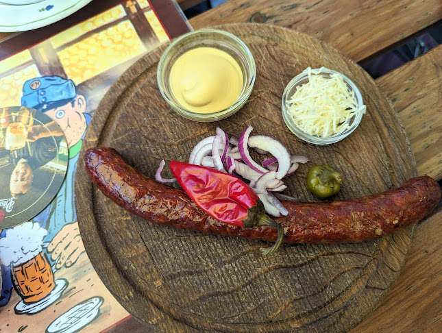 Opinii despre Pivnice U Švejků în Malá Strana - Gastronomie a pohostinství