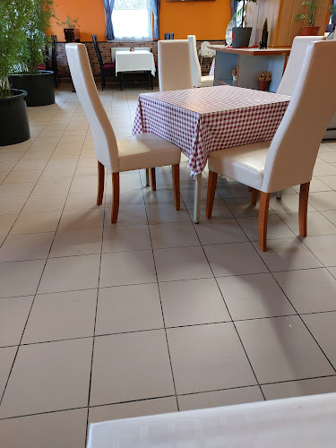 Opinii despre Asijská Restaurace în Mimoň I - Gastronomie a pohostinství