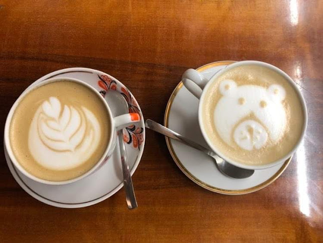 Kafe v rozkladu - Brno