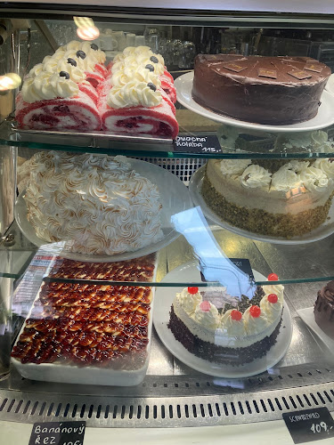 Cafe Bar Praha (Liberec) - Gastronomie a pohostinství