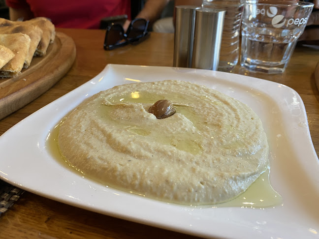 Opinii despre Mangal Restaurant în Nové Město - Gastronomie a pohostinství