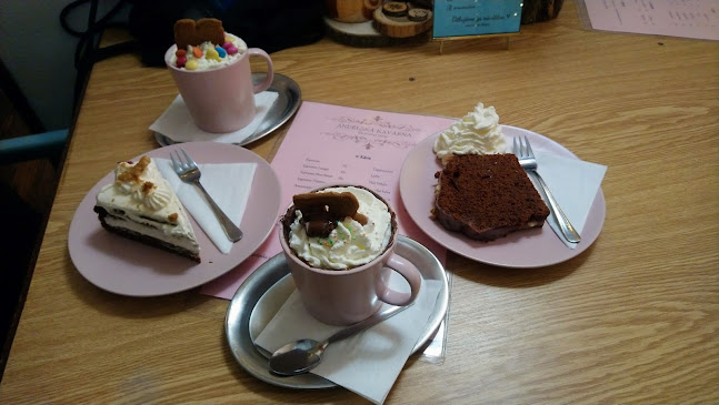 Opinii despre Andělská kavárna în Karlovy Vary - Gastronomie a pohostinství