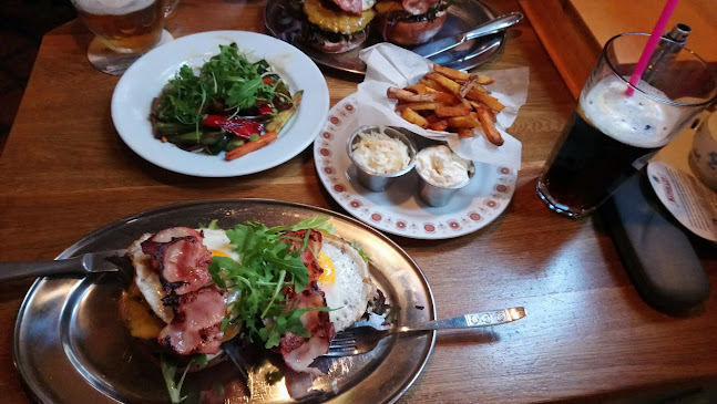 Comentarii opinii despre Peter's Pub