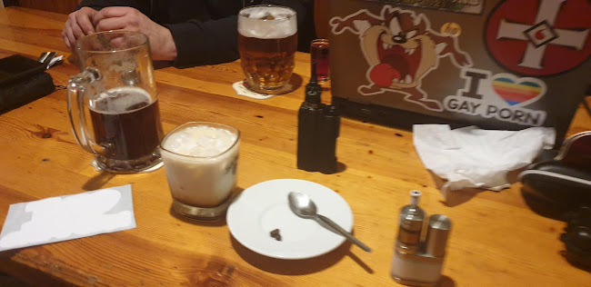 Comentarii opinii despre Restaurace Mladých - Pivnice Símalka