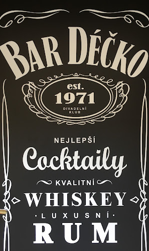 Comentarii opinii despre Klub Déčko