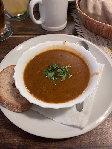 Opinii despre Tkalcovský Dvůr în Malá Strana - Gastronomie a pohostinství