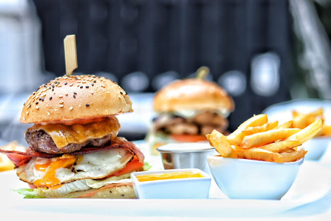 GANGSTERburger - Gastronomie a pohostinství