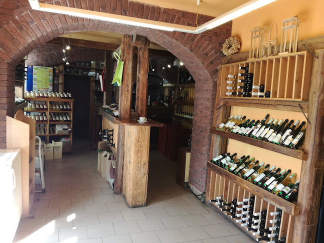 Vinotéka u Gymnázia, Náchod - Gastronomie a pohostinství