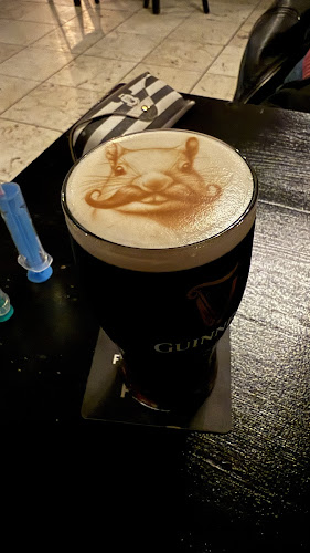 Arthur's Pub - Gastronomie a pohostinství