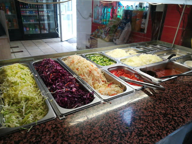 Opinii despre Hollywood Kebab (Ústí nad Labem) în Ústí nad Labem - Gastronomie a pohostinství