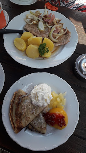 Restaurace / Penzion - Selský dvůr - Gastronomie a pohostinství