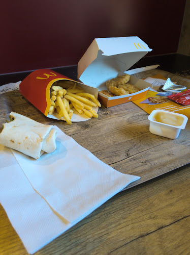 McDonald's - Gastronomie a pohostinství